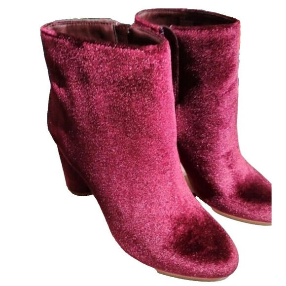 JustFab Shoes - JustFab Women's Velvet Burgundy Colored Ankle Boots Size 6 4" Heel Dark Red Wine